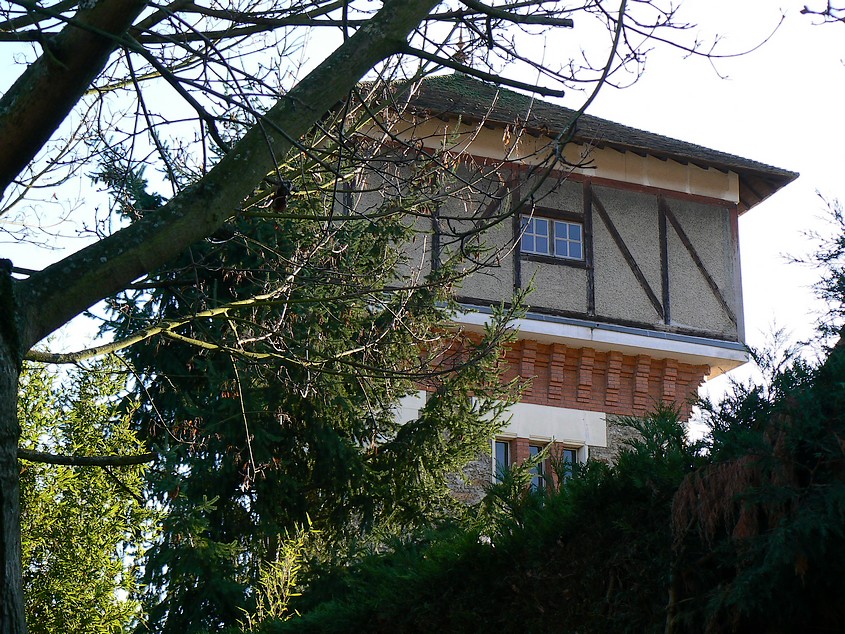 le chateau d eau du lotissement de la Folie Barbot: chateau d eau 016